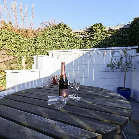 Pond Farm View * Saltburn-by-the-Sea